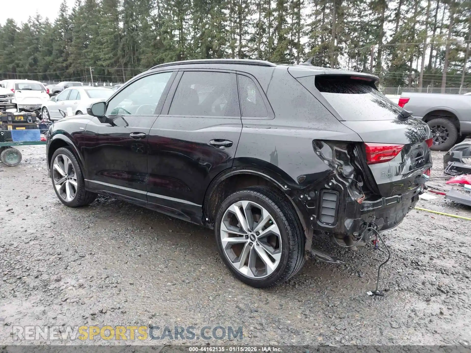 3 Photograph of a damaged car WA1EECF34M1110280 AUDI Q3 2021