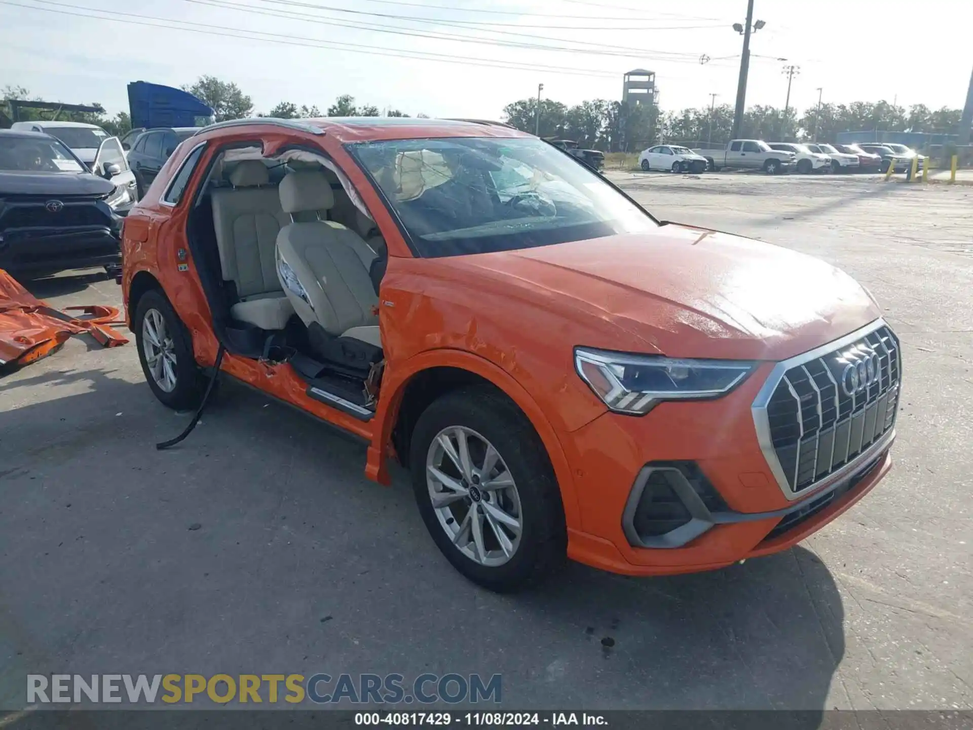 1 Photograph of a damaged car WA1EECF36M1100673 AUDI Q3 2021