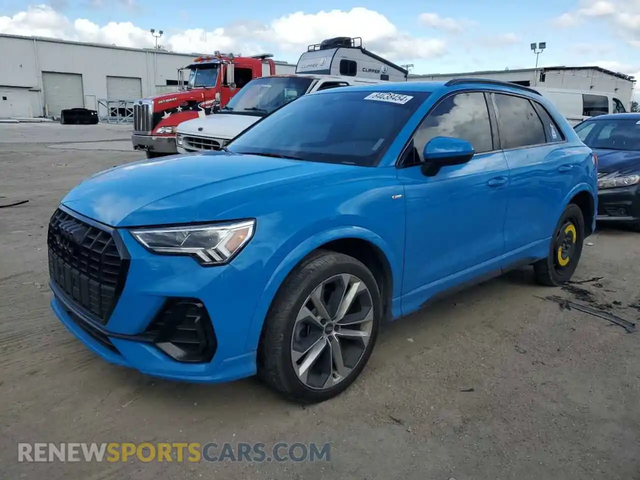 1 Photograph of a damaged car WA1EECF36M1148190 AUDI Q3 2021
