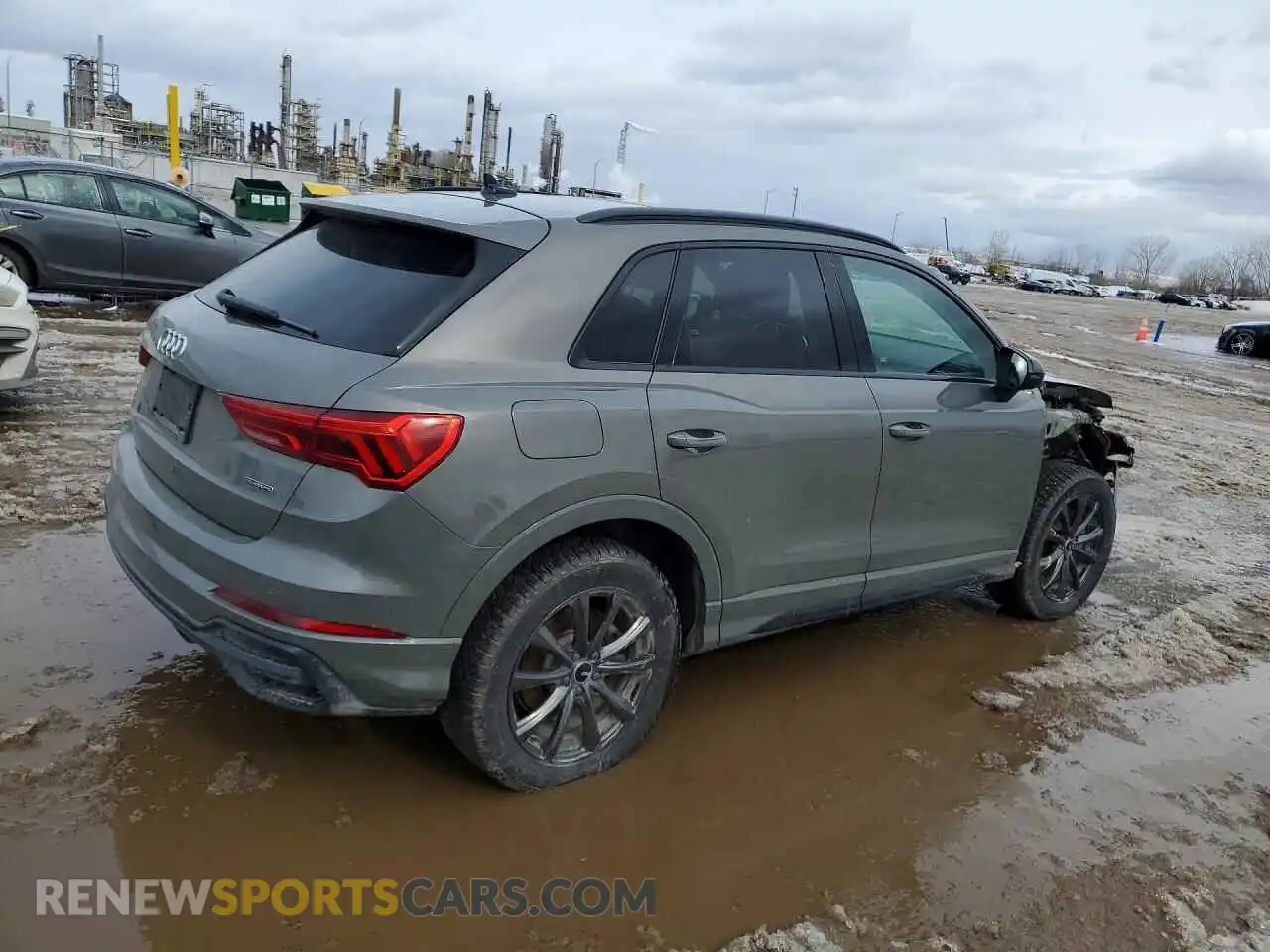 3 Photograph of a damaged car WA1EECF37M1016720 AUDI Q3 2021