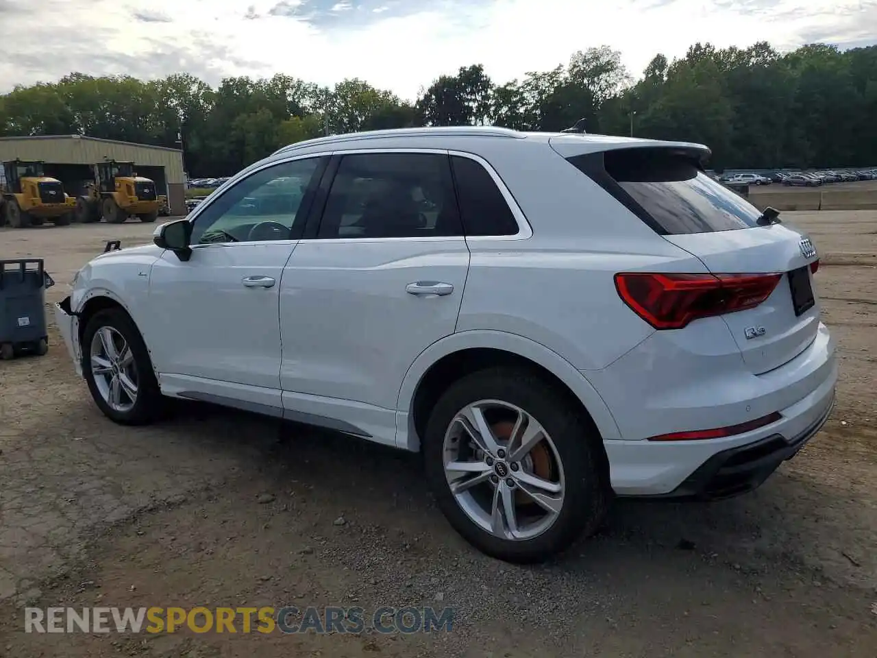 2 Photograph of a damaged car WA1EECF37M1118843 AUDI Q3 2021