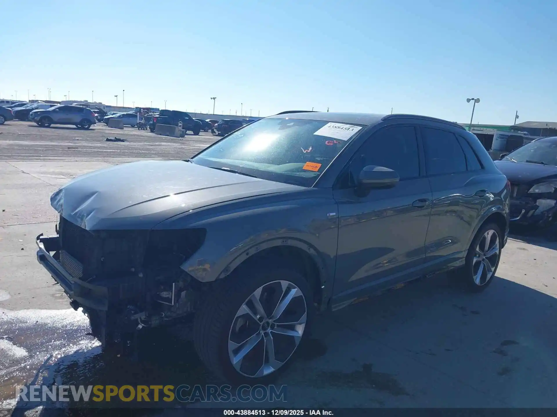 2 Photograph of a damaged car WA1EECF3XM1022317 AUDI Q3 2021