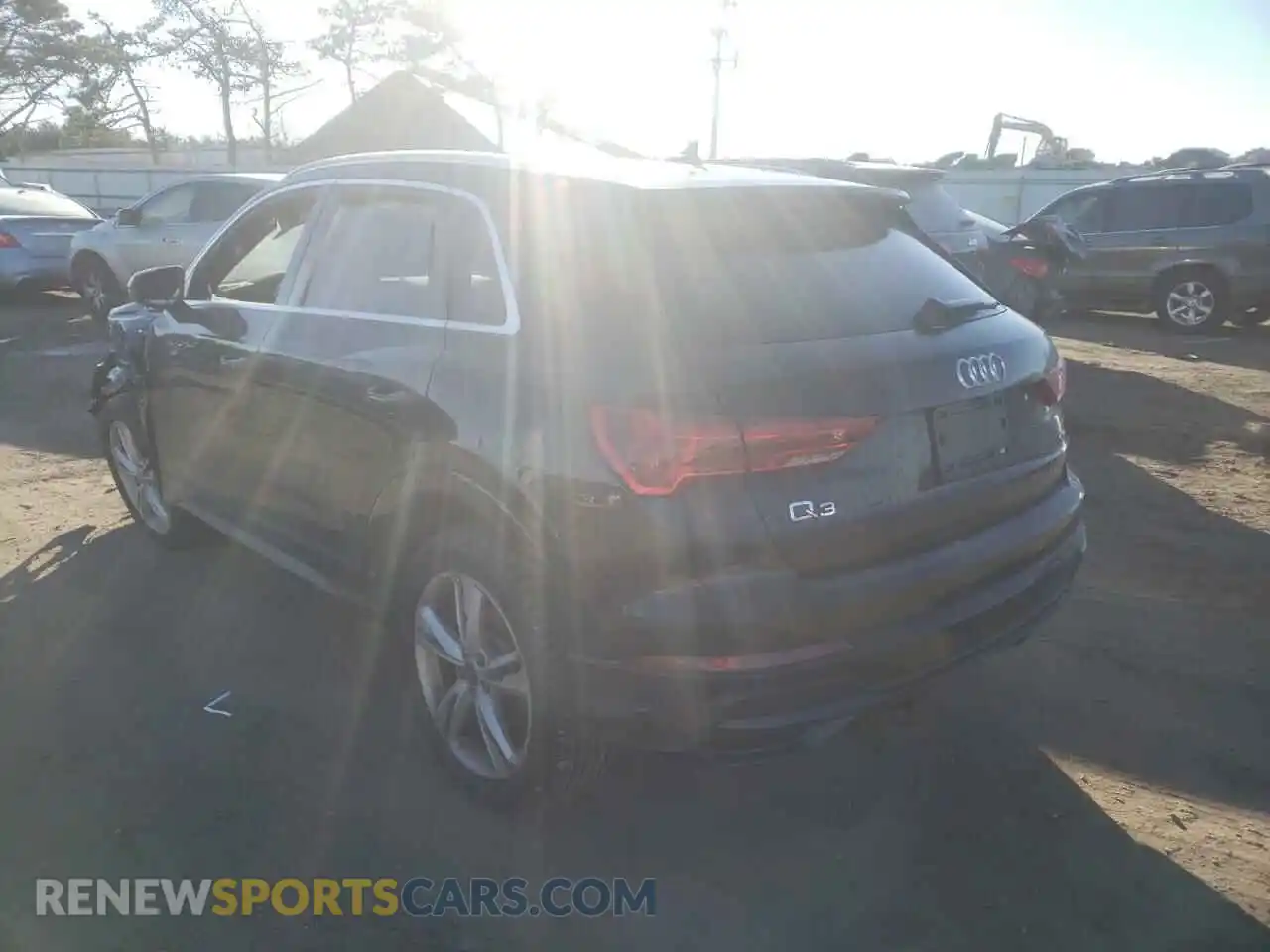 3 Photograph of a damaged car WA1EECF3XM1034340 AUDI Q3 2021