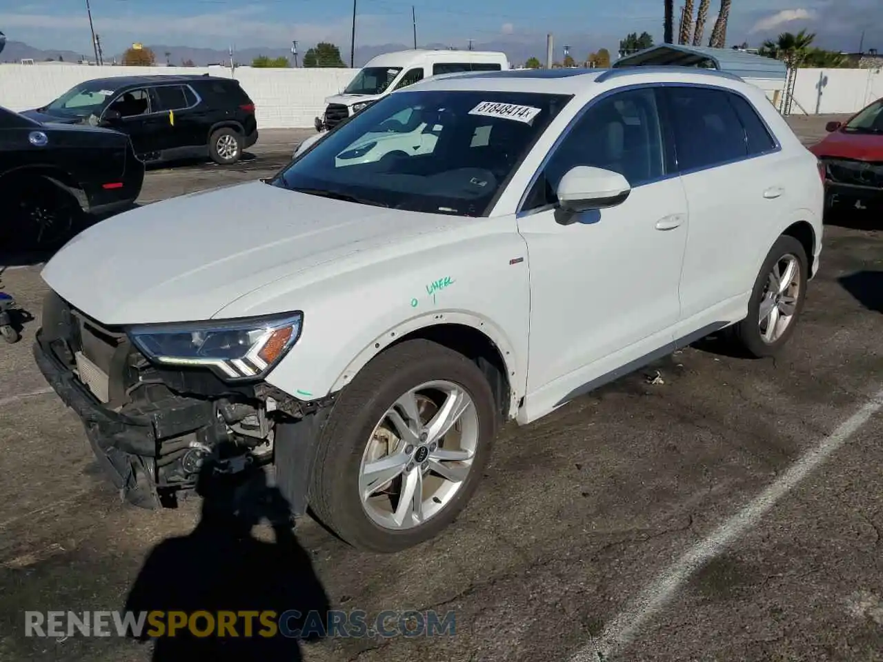 1 Фотография поврежденного автомобиля WA1EECF3XM1060064 AUDI Q3 2021