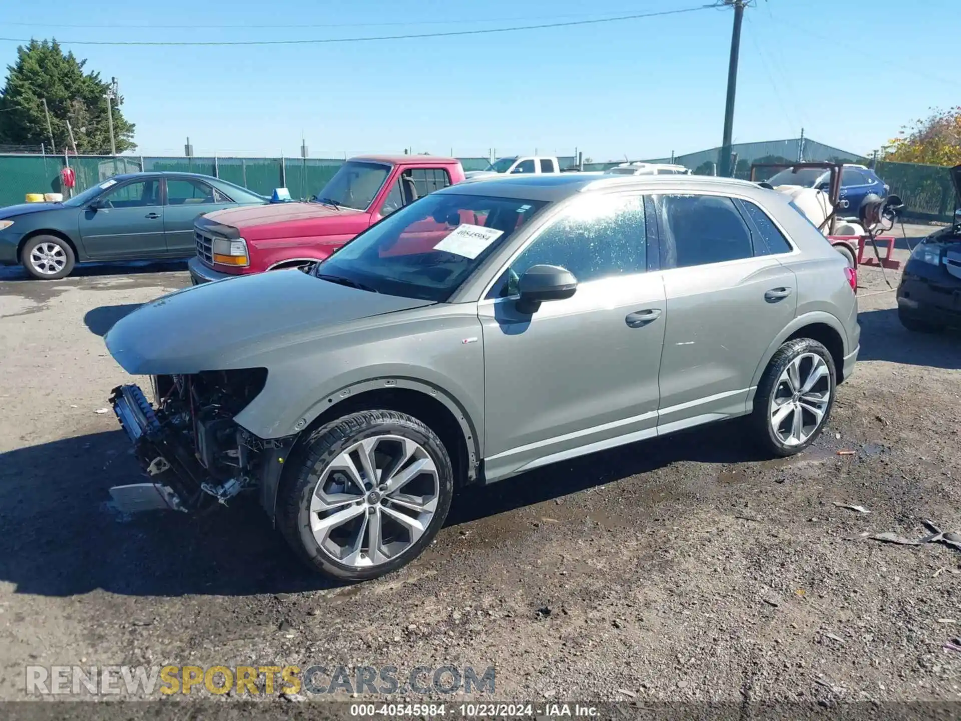 2 Photograph of a damaged car WA1EEDF30M1139118 AUDI Q3 2021