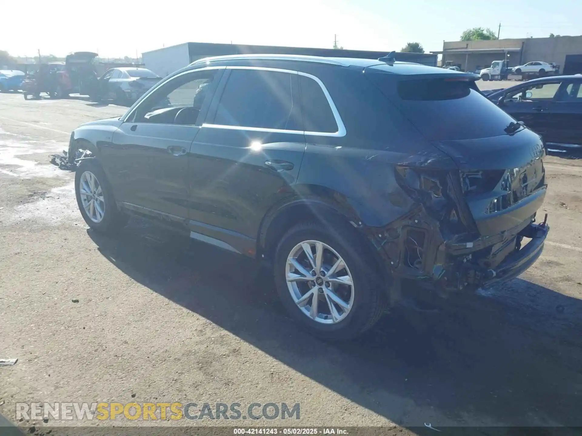 3 Photograph of a damaged car WA1DECF32N1022633 AUDI Q3 2022