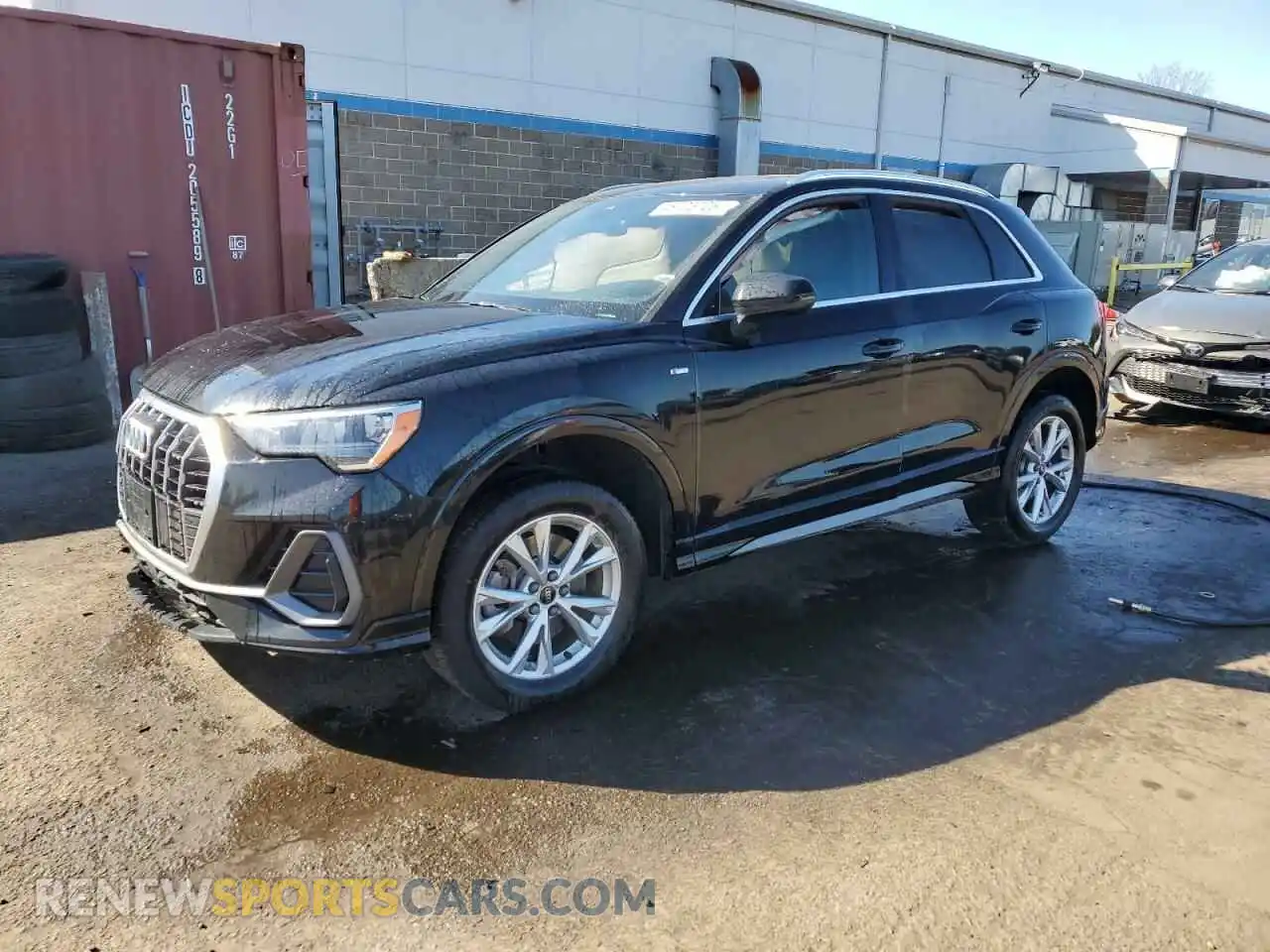 1 Photograph of a damaged car WA1DECF33N1126287 AUDI Q3 2022