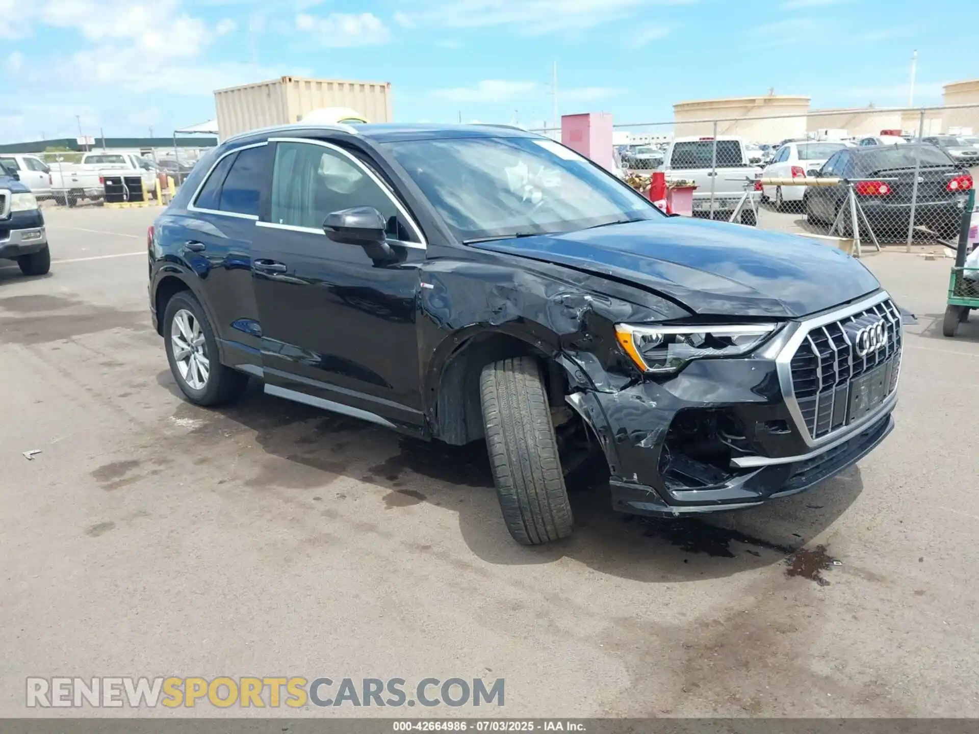 1 Photograph of a damaged car WA1DECF35N1022142 AUDI Q3 2022