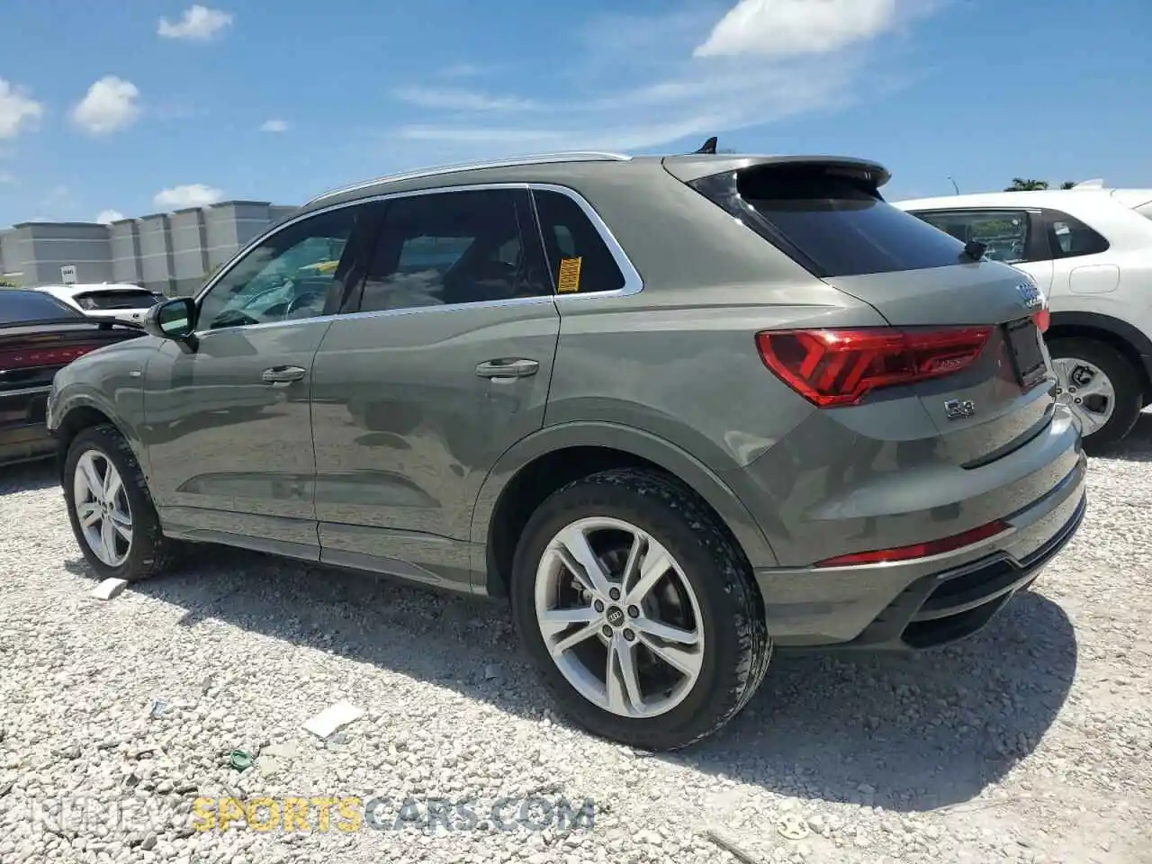 2 Photograph of a damaged car WA1DECF36N1128695 AUDI Q3 2022