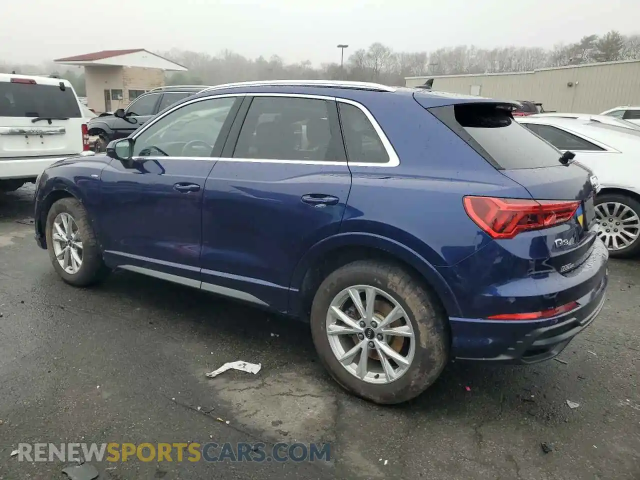 2 Photograph of a damaged car WA1DECF37N1065526 AUDI Q3 2022