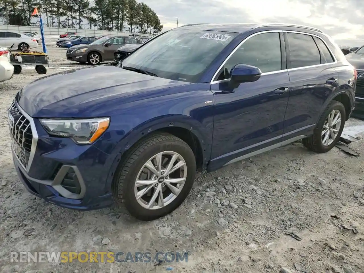 1 Photograph of a damaged car WA1DECF37N1139334 AUDI Q3 2022