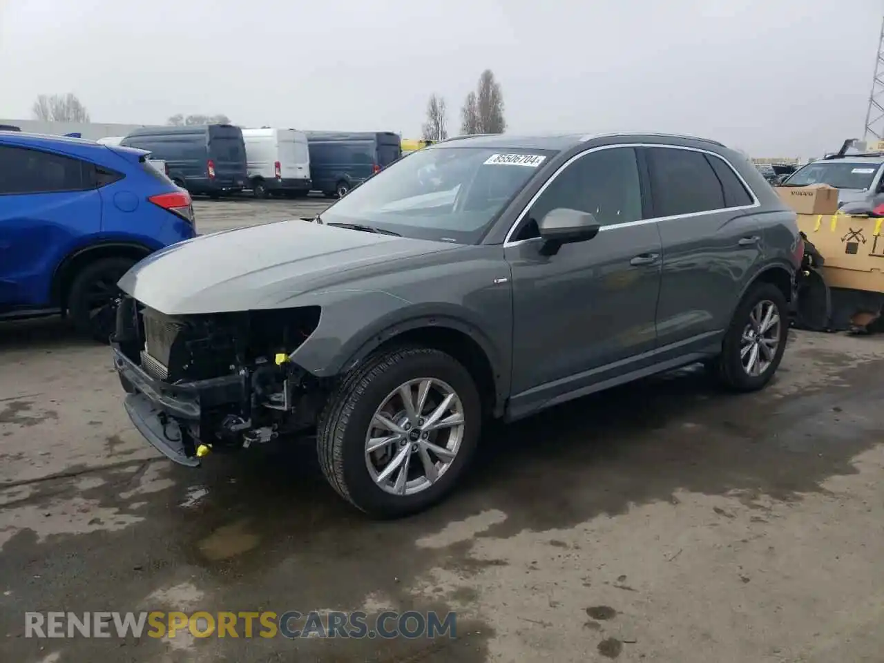 1 Photograph of a damaged car WA1DECF37N1149782 AUDI Q3 2022