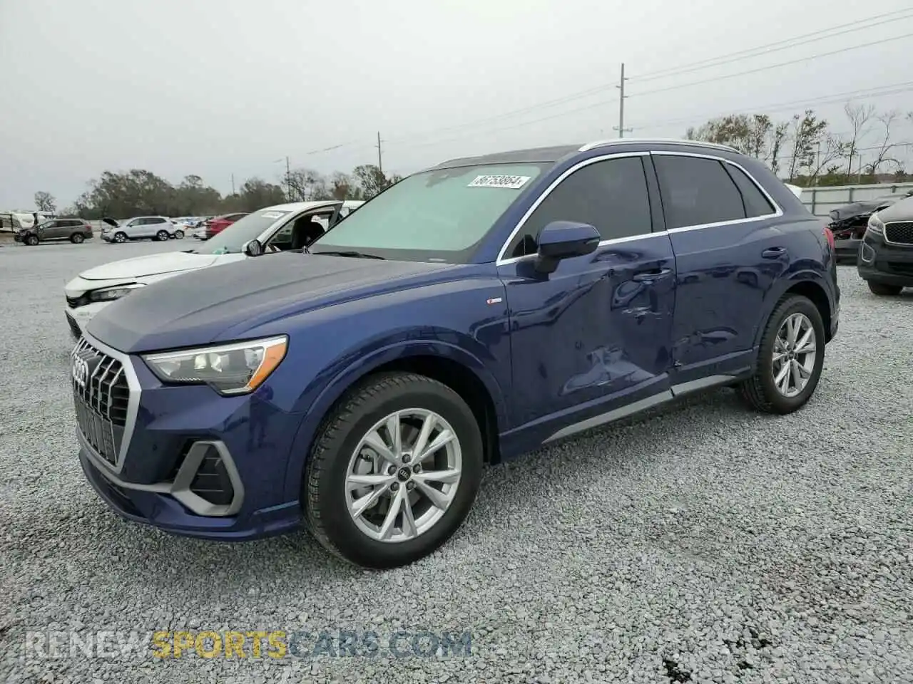 1 Photograph of a damaged car WA1DECF38N1124096 AUDI Q3 2022
