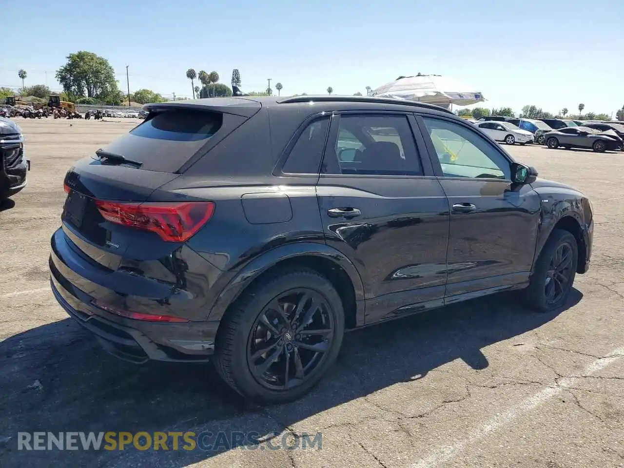 3 Photograph of a damaged car WA1DECF39N1042409 AUDI Q3 2022