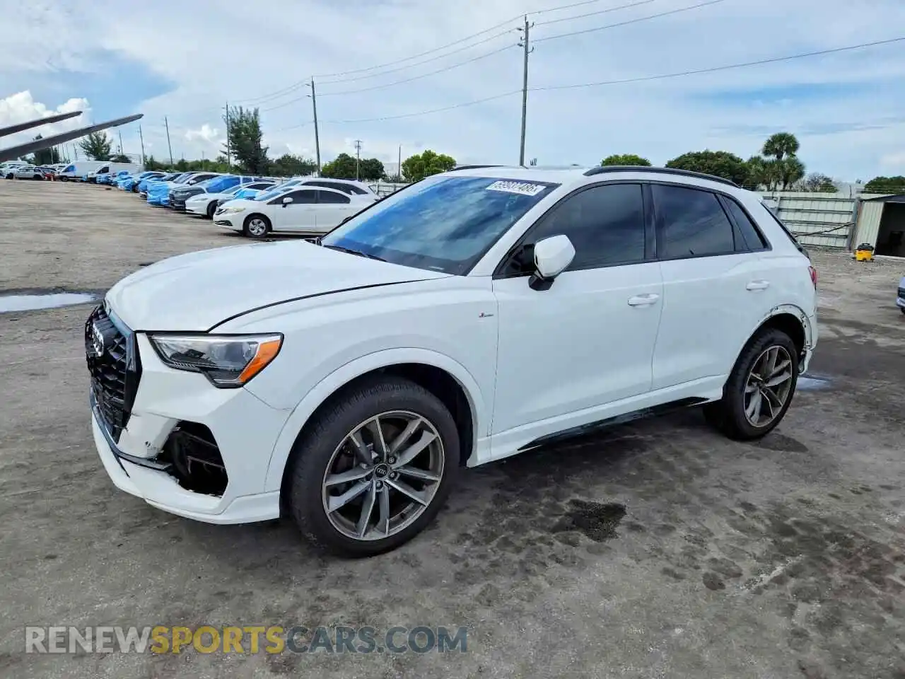 1 Photograph of a damaged car WA1DECF3XN1048090 AUDI Q3 2022