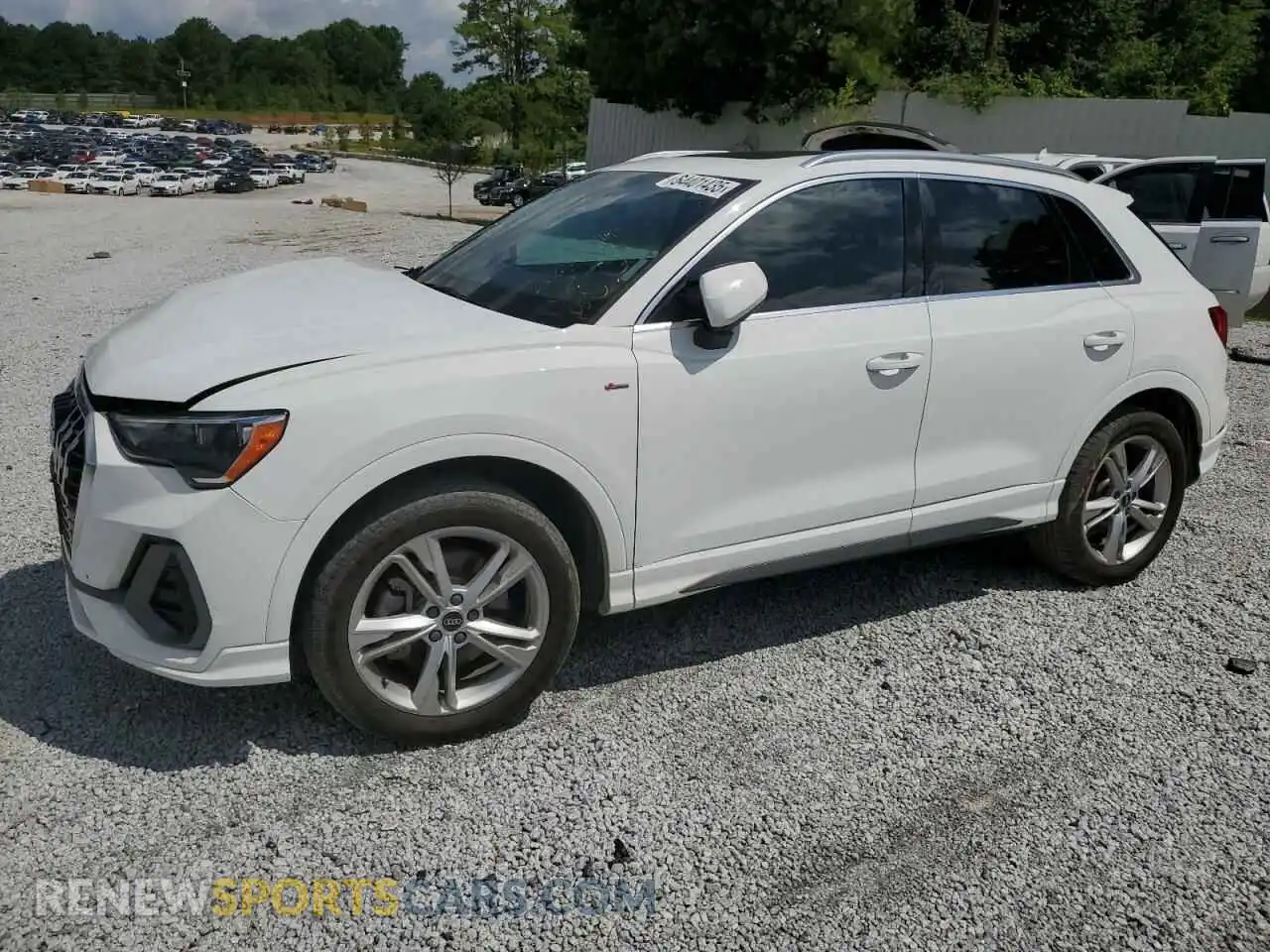 1 Photograph of a damaged car WA1DECF3XN1129011 AUDI Q3 2022