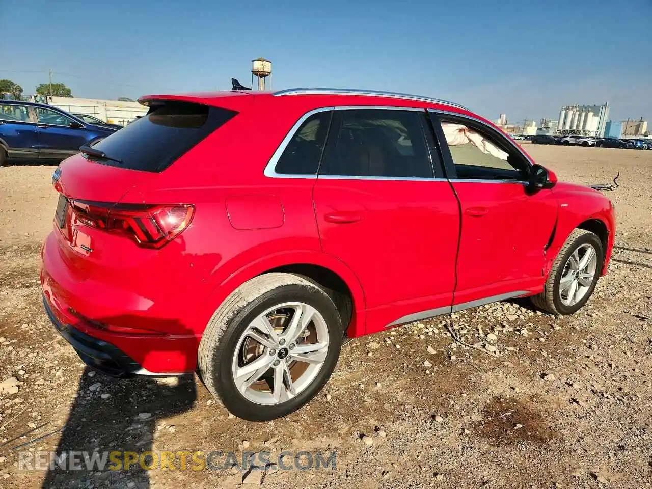 3 Фотография поврежденного автомобиля WA1EECF30N1031769 AUDI Q3 2022