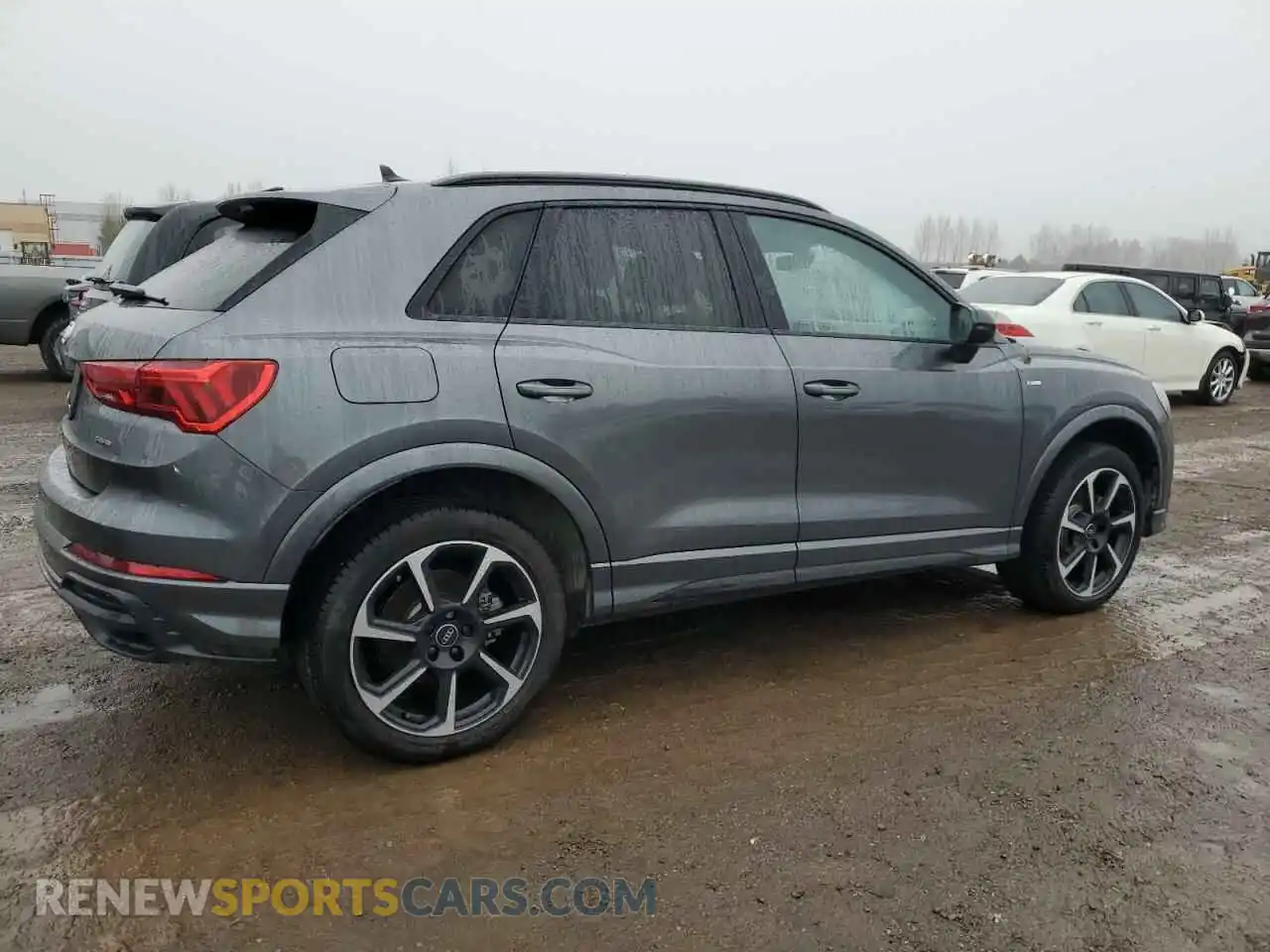 3 Фотография поврежденного автомобиля WA1EECF30N1118569 AUDI Q3 2022