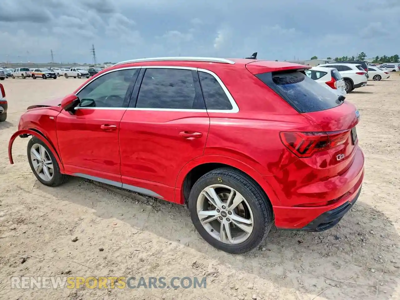 2 Photograph of a damaged car WA1EECF31N1007108 AUDI Q3 2022
