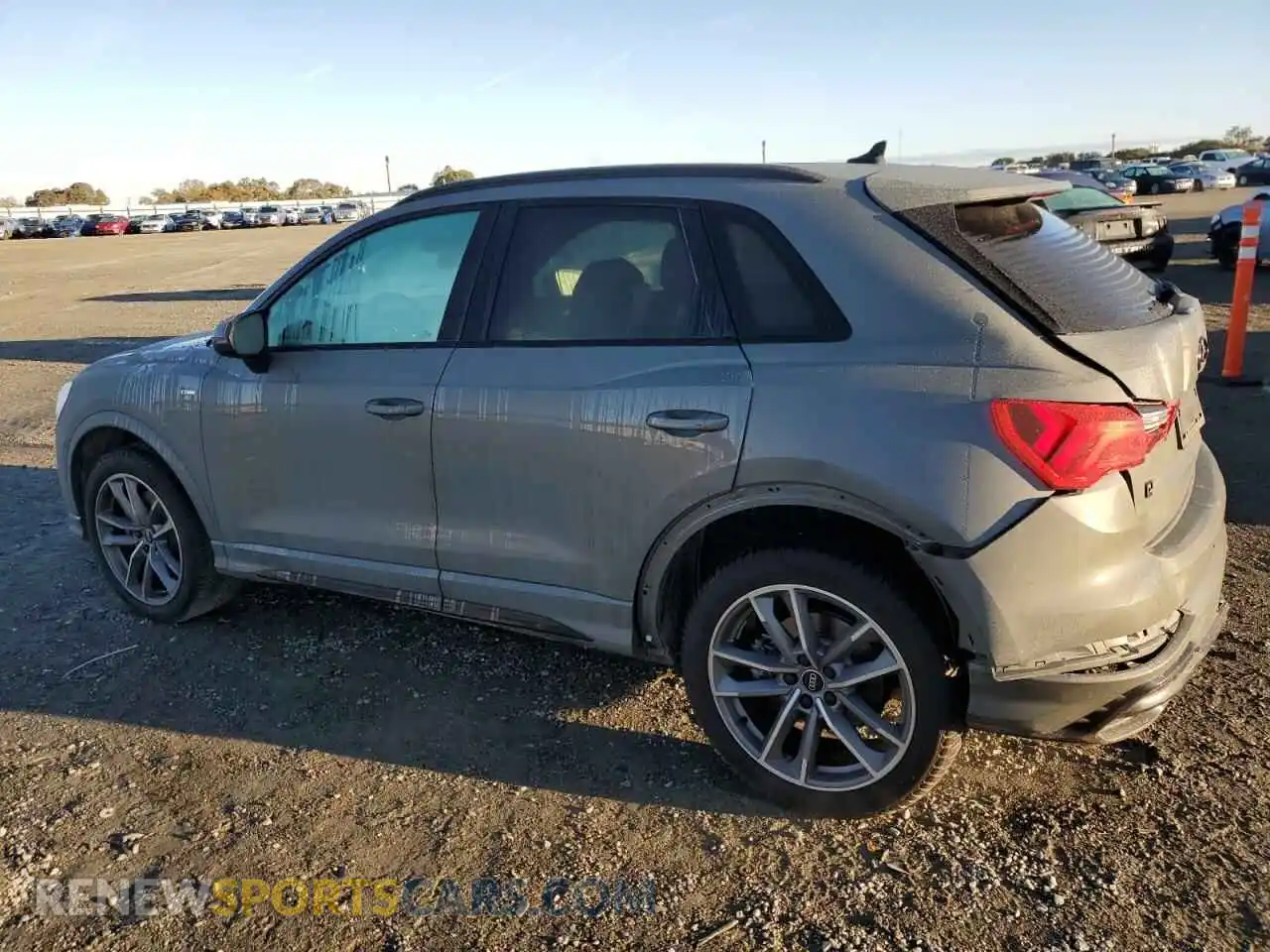 2 Фотография поврежденного автомобиля WA1EECF32N1044815 AUDI Q3 2022
