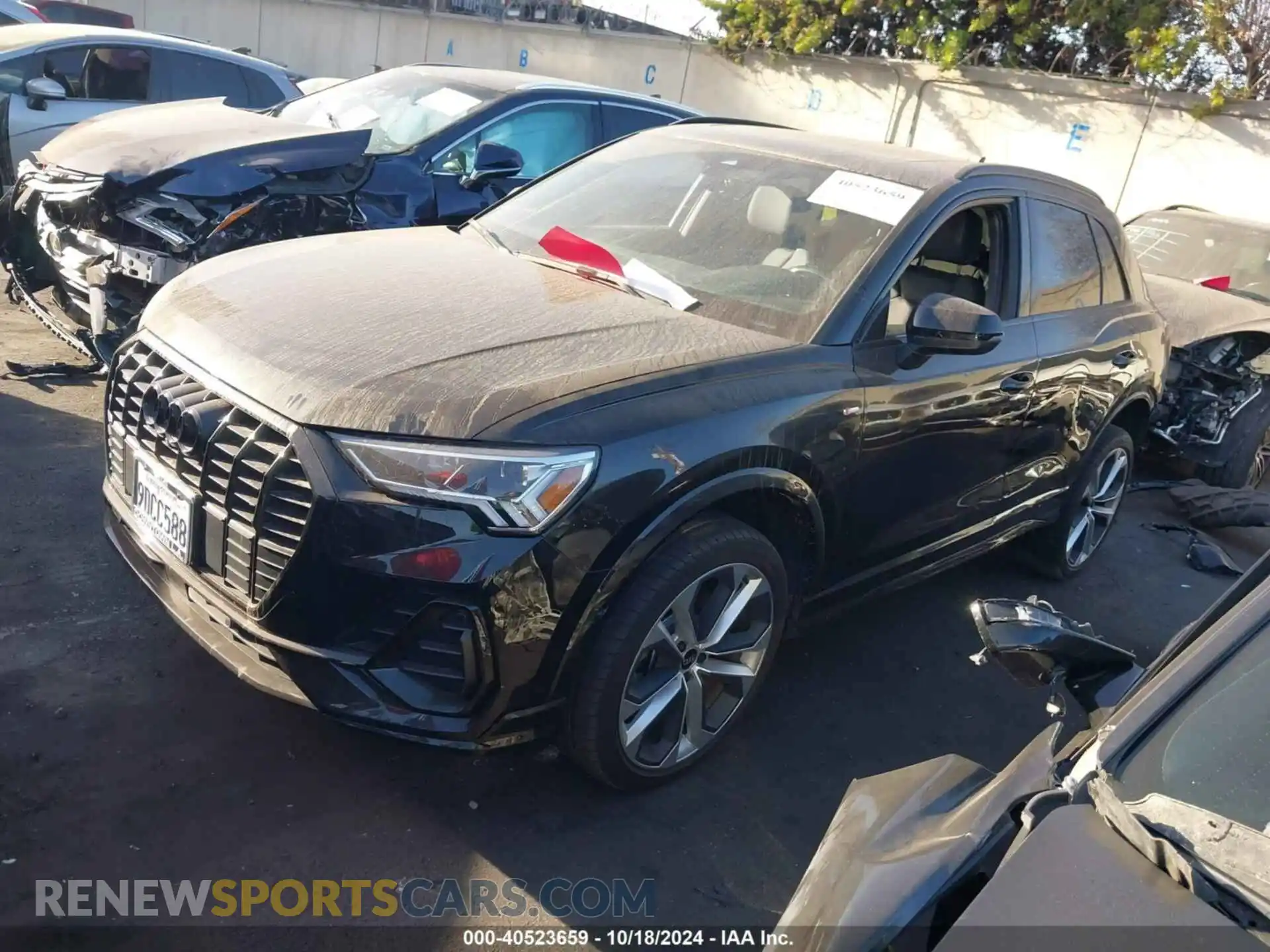 2 Photograph of a damaged car WA1EECF33N1145457 AUDI Q3 2022