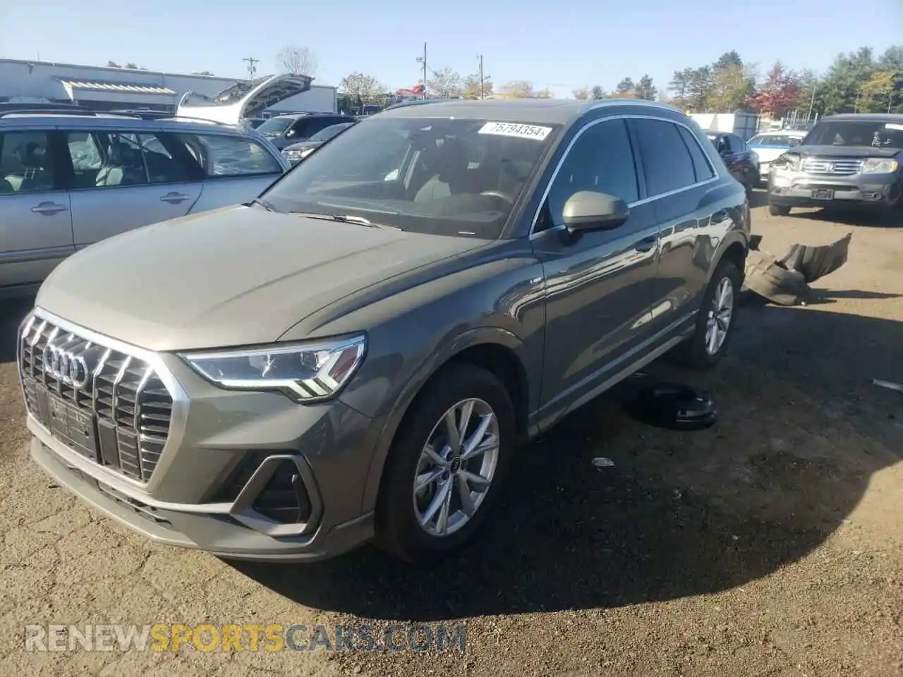 1 Photograph of a damaged car WA1EECF34N1003957 AUDI Q3 2022