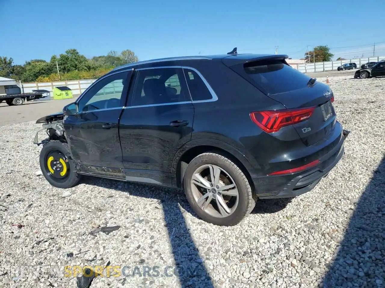 2 Photograph of a damaged car WA1EECF34N1048154 AUDI Q3 2022