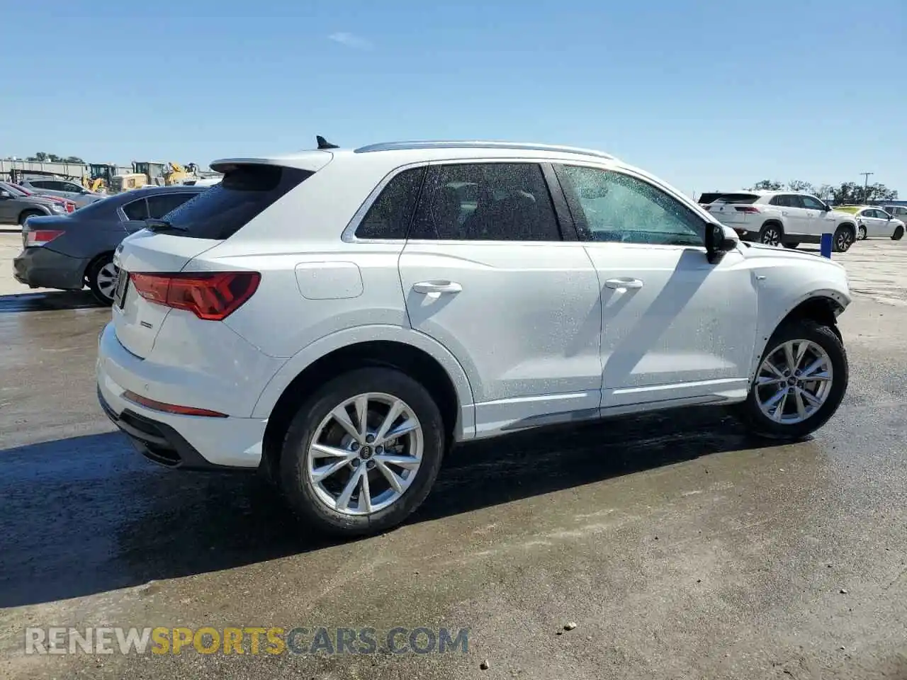 3 Фотография поврежденного автомобиля WA1EECF34N1124701 AUDI Q3 2022