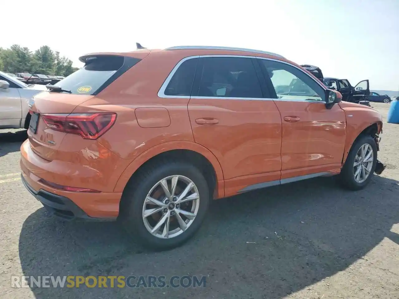 3 Photograph of a damaged car WA1EECF34N1149114 AUDI Q3 2022