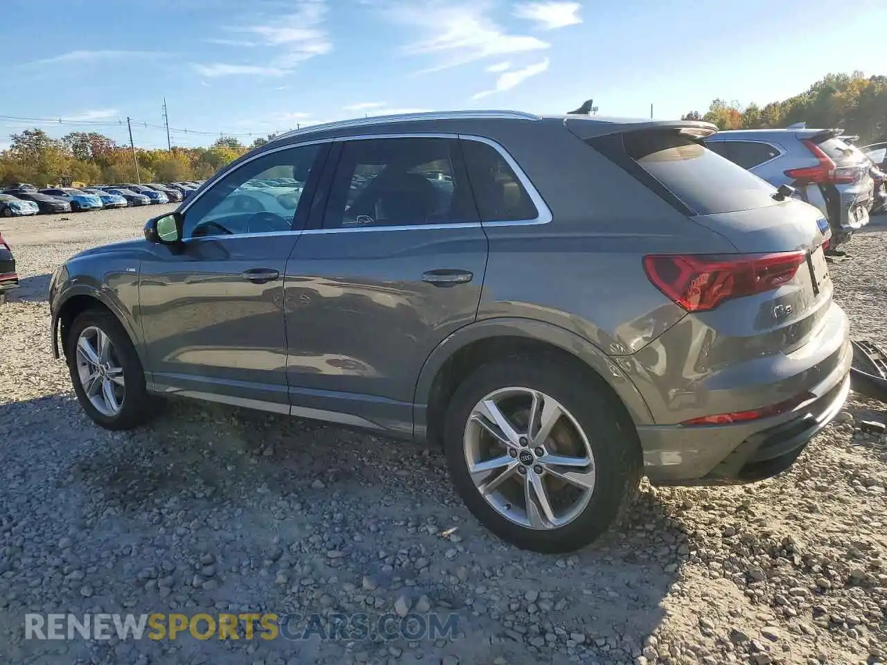 2 Фотография поврежденного автомобиля WA1EECF36N1005564 AUDI Q3 2022