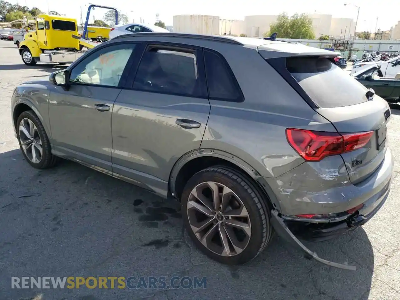 3 Photograph of a damaged car WA1EECF37N1045278 AUDI Q3 2022