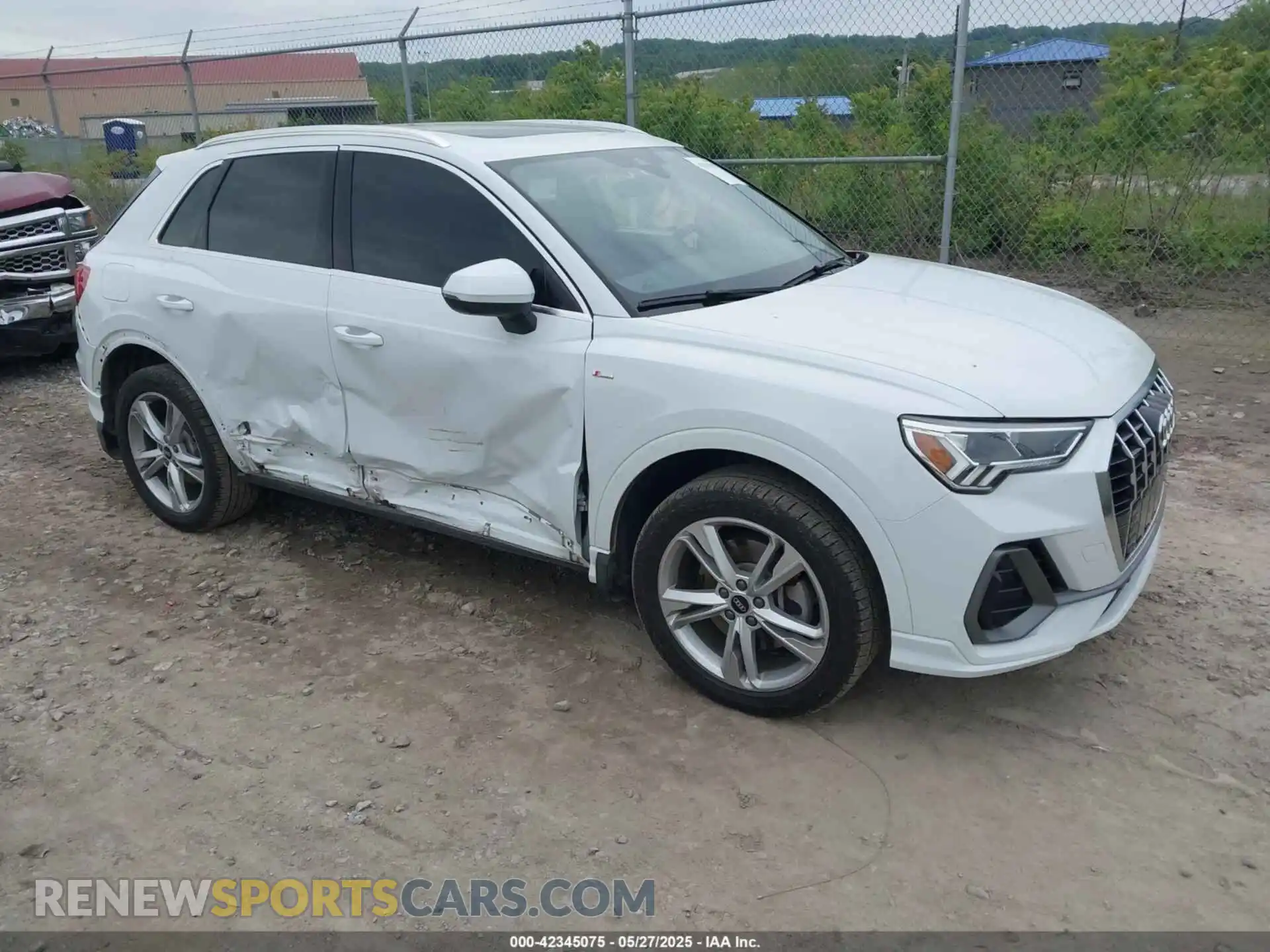 1 Фотография поврежденного автомобиля WA1EECF38N1031860 AUDI Q3 2022