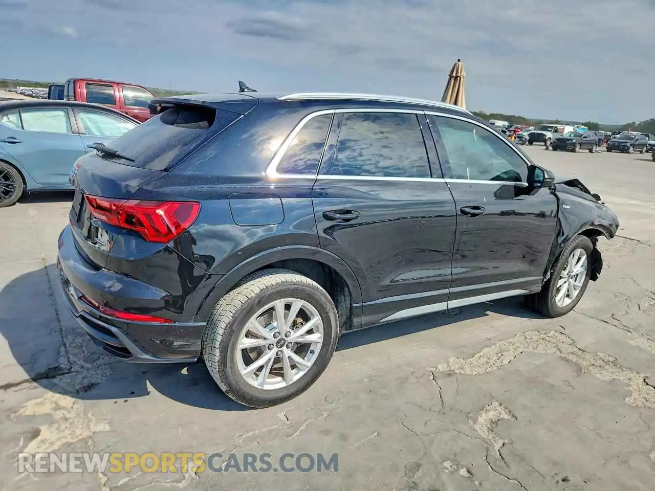 3 fotografías del automóvil dañado WA1EECF38N1109179 AUDI Q3 2022