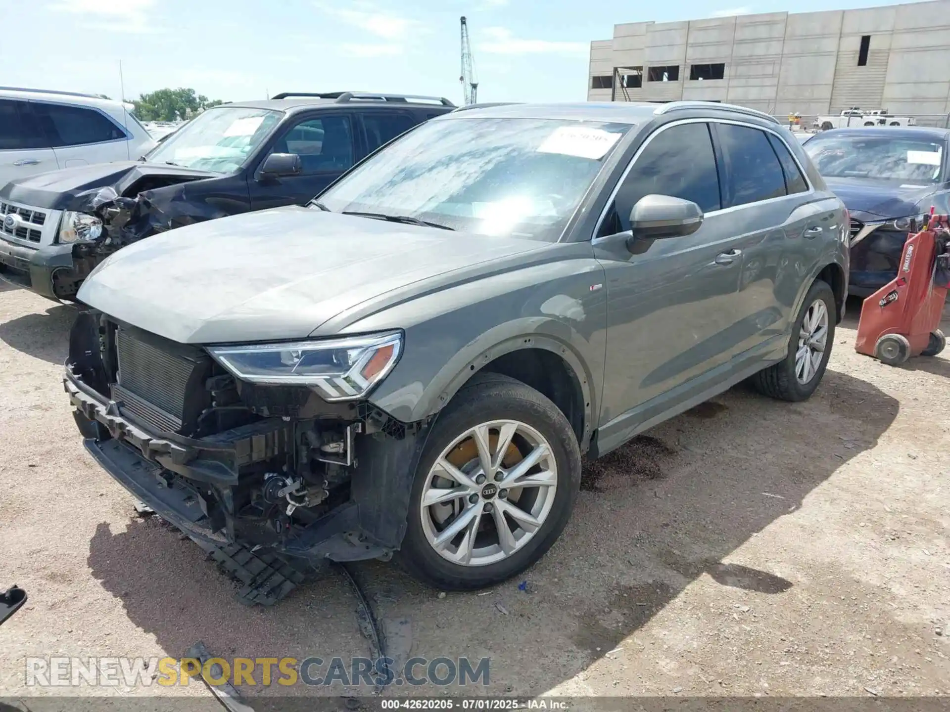 2 Photograph of a damaged car WA1EECF39N1078993 AUDI Q3 2022