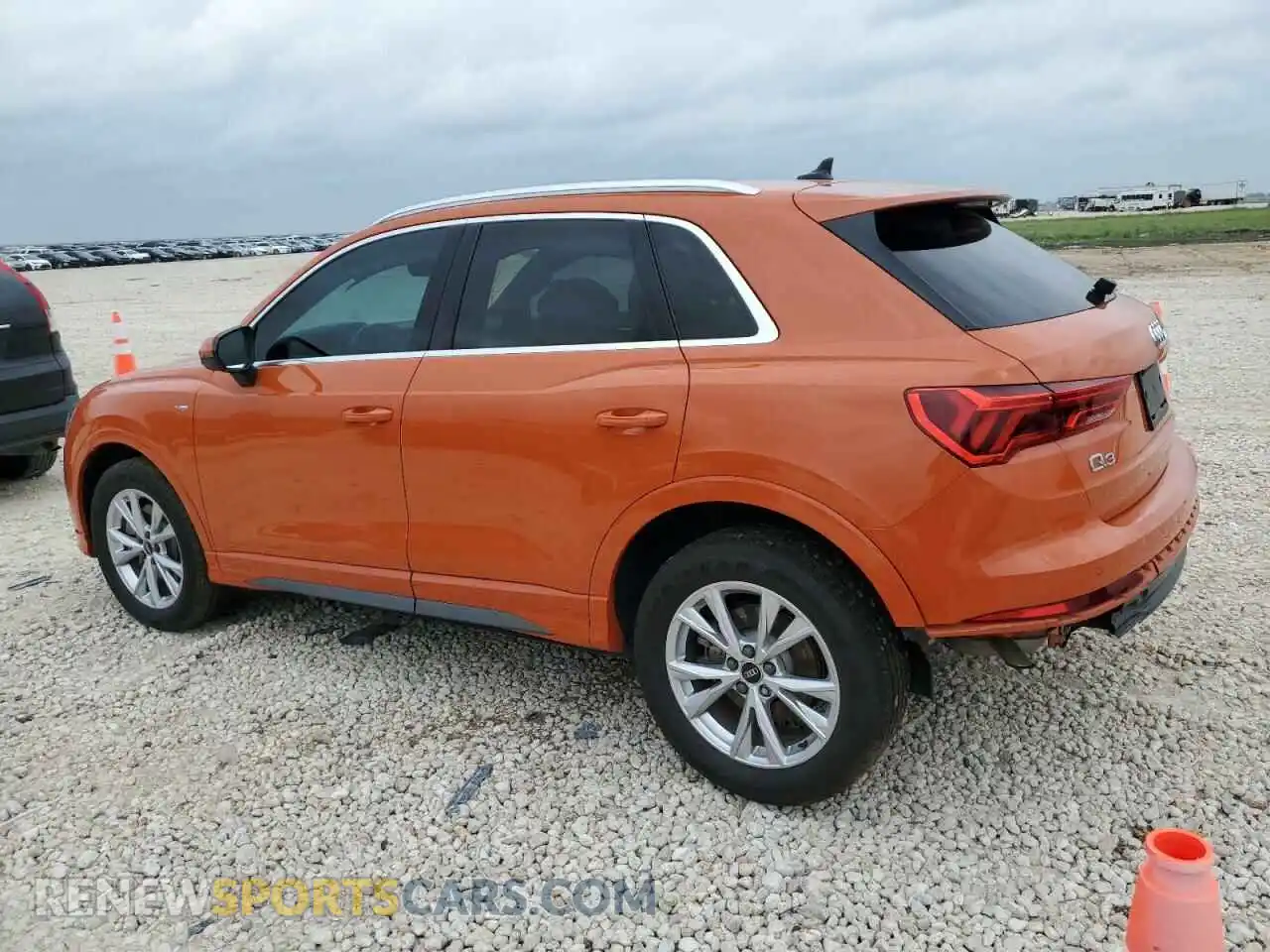 2 Photograph of a damaged car WA1EECF39N1149268 AUDI Q3 2022