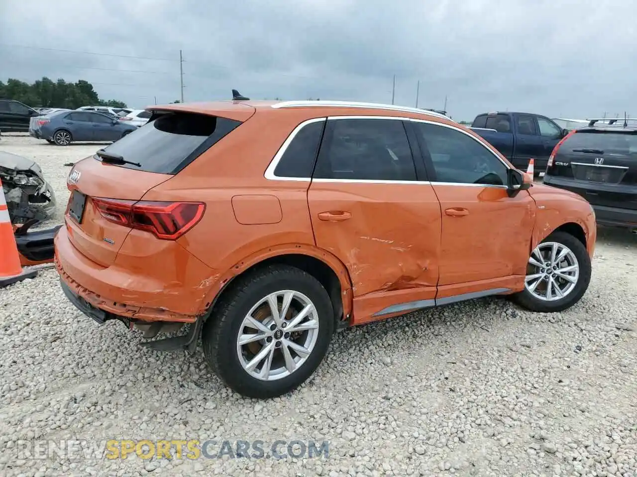 3 Photograph of a damaged car WA1EECF39N1149268 AUDI Q3 2022