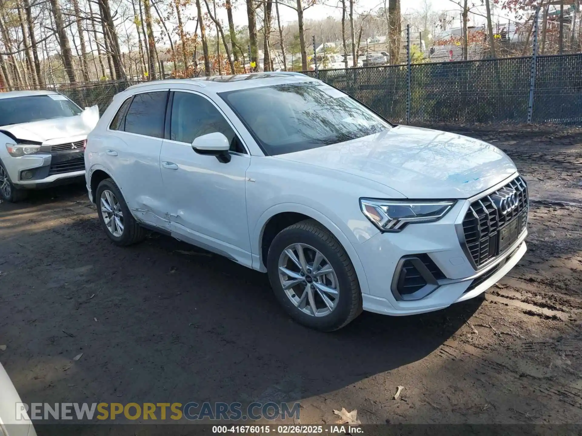1 Photograph of a damaged car WA1DECF30P1111460 AUDI Q3 2023