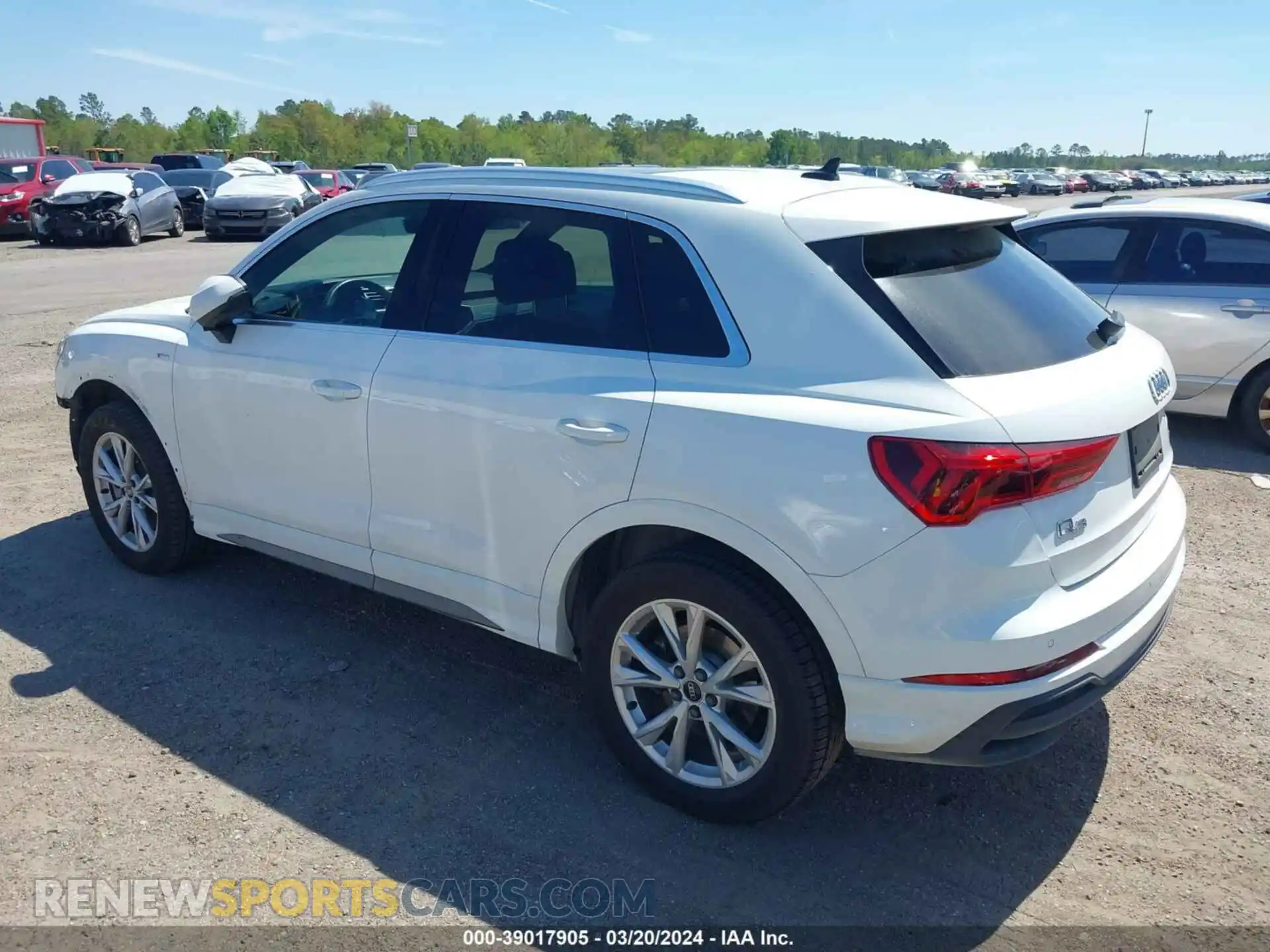 3 fotografías del automóvil dañado WA1DECF31P1045288 AUDI Q3 2023