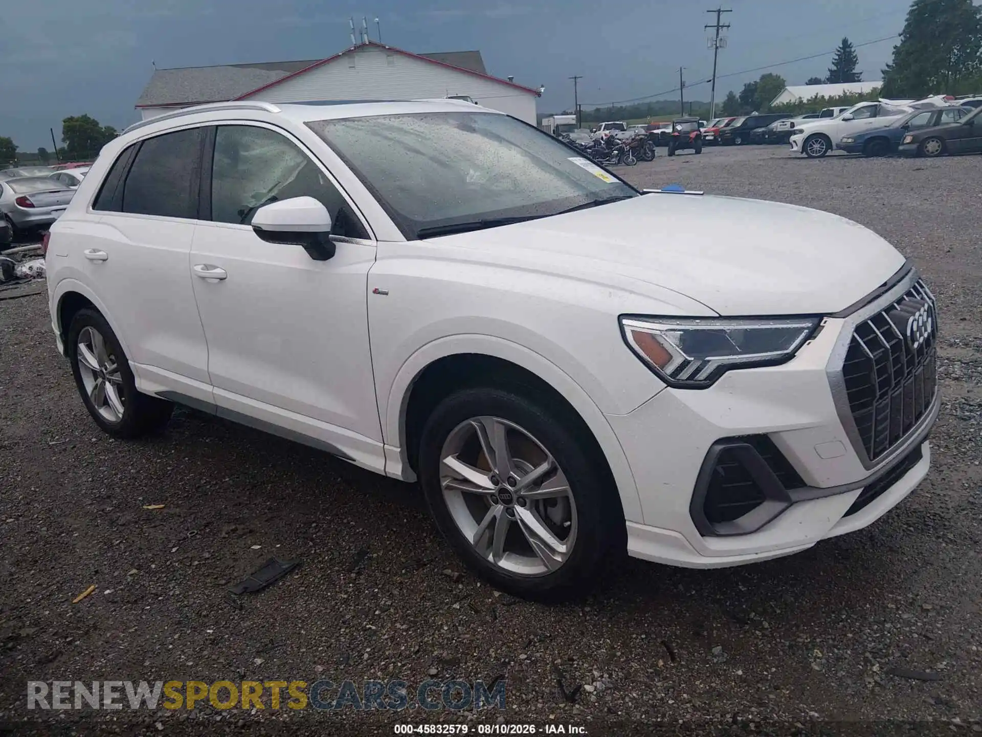 1 Photograph of a damaged car WA1DECF31P1053214 AUDI Q3 2023