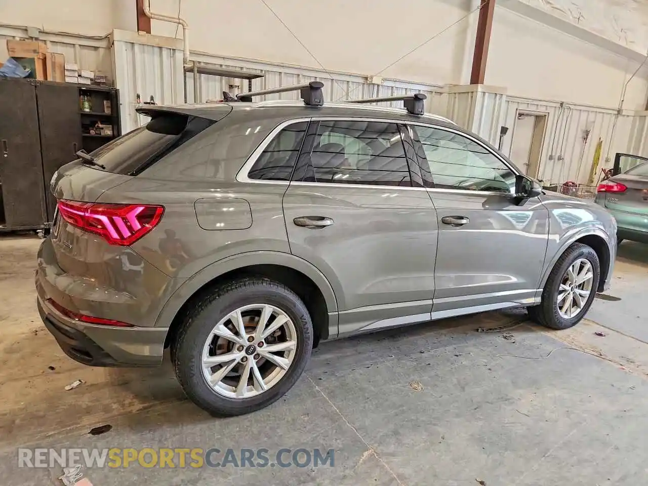 3 Фотография поврежденного автомобиля WA1DECF31P1132320 AUDI Q3 2023
