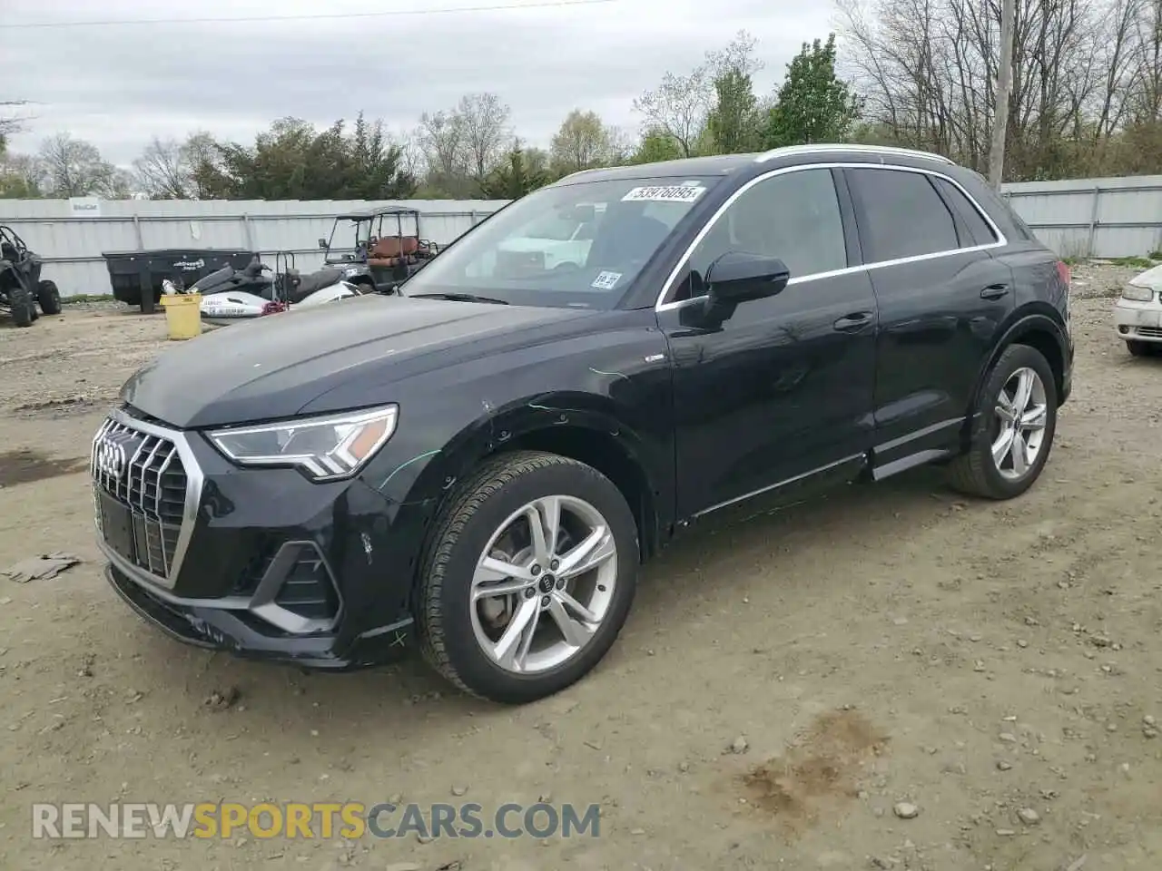 1 Photograph of a damaged car WA1DECF32P1031268 AUDI Q3 2023