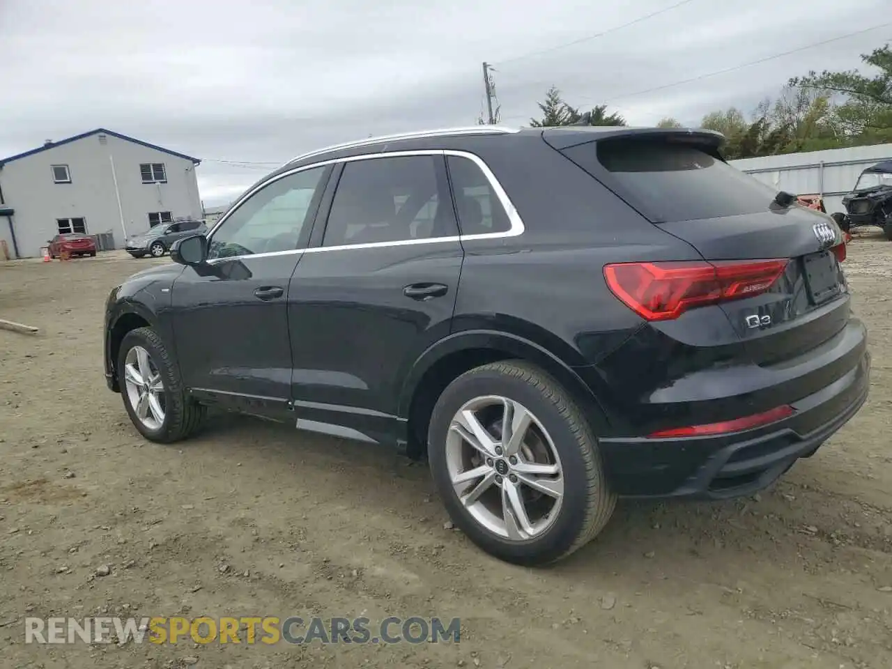 2 Photograph of a damaged car WA1DECF32P1031268 AUDI Q3 2023