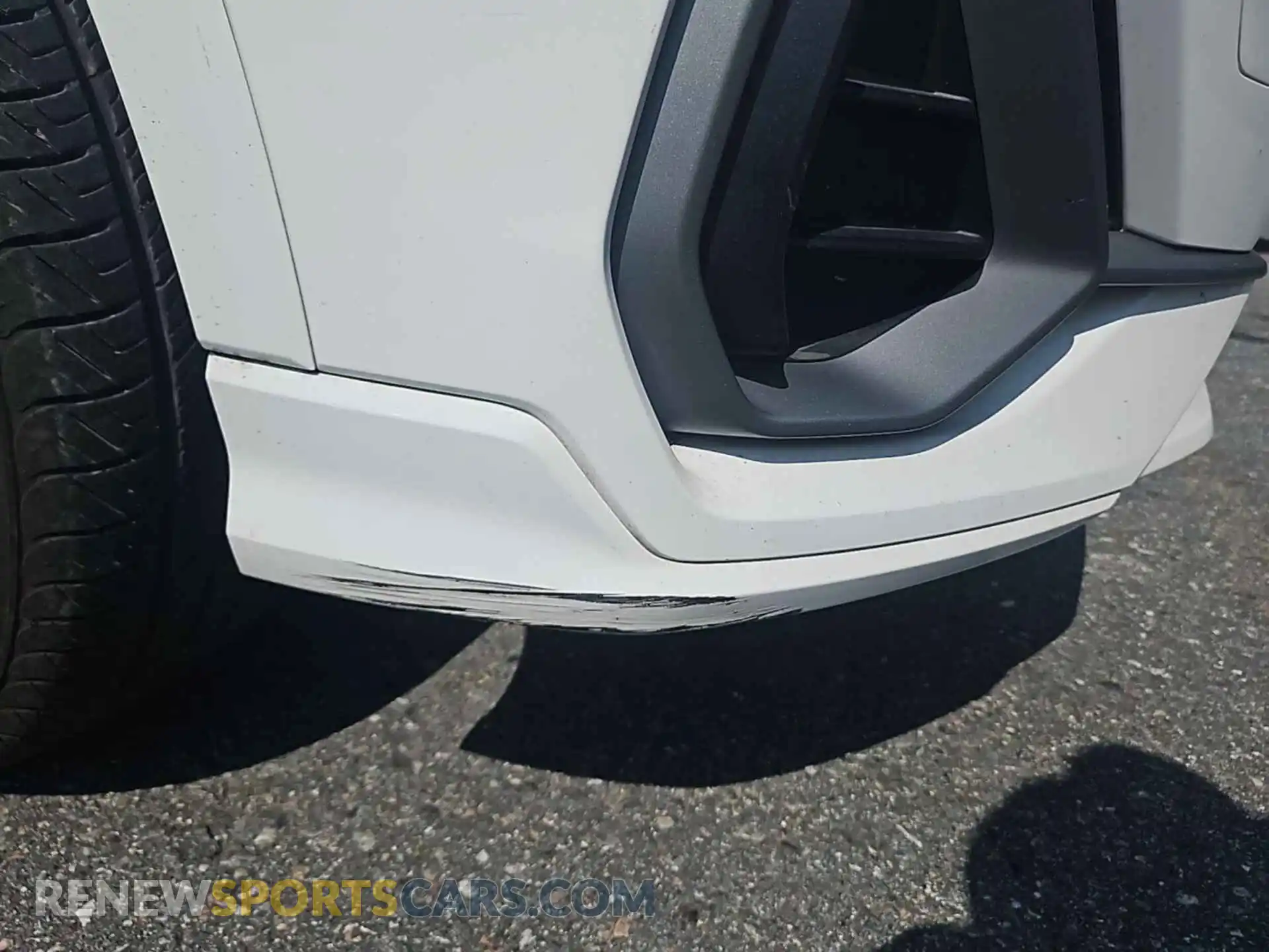 1 Photograph of a damaged car WA1DECF32P1112979 AUDI Q3 2023