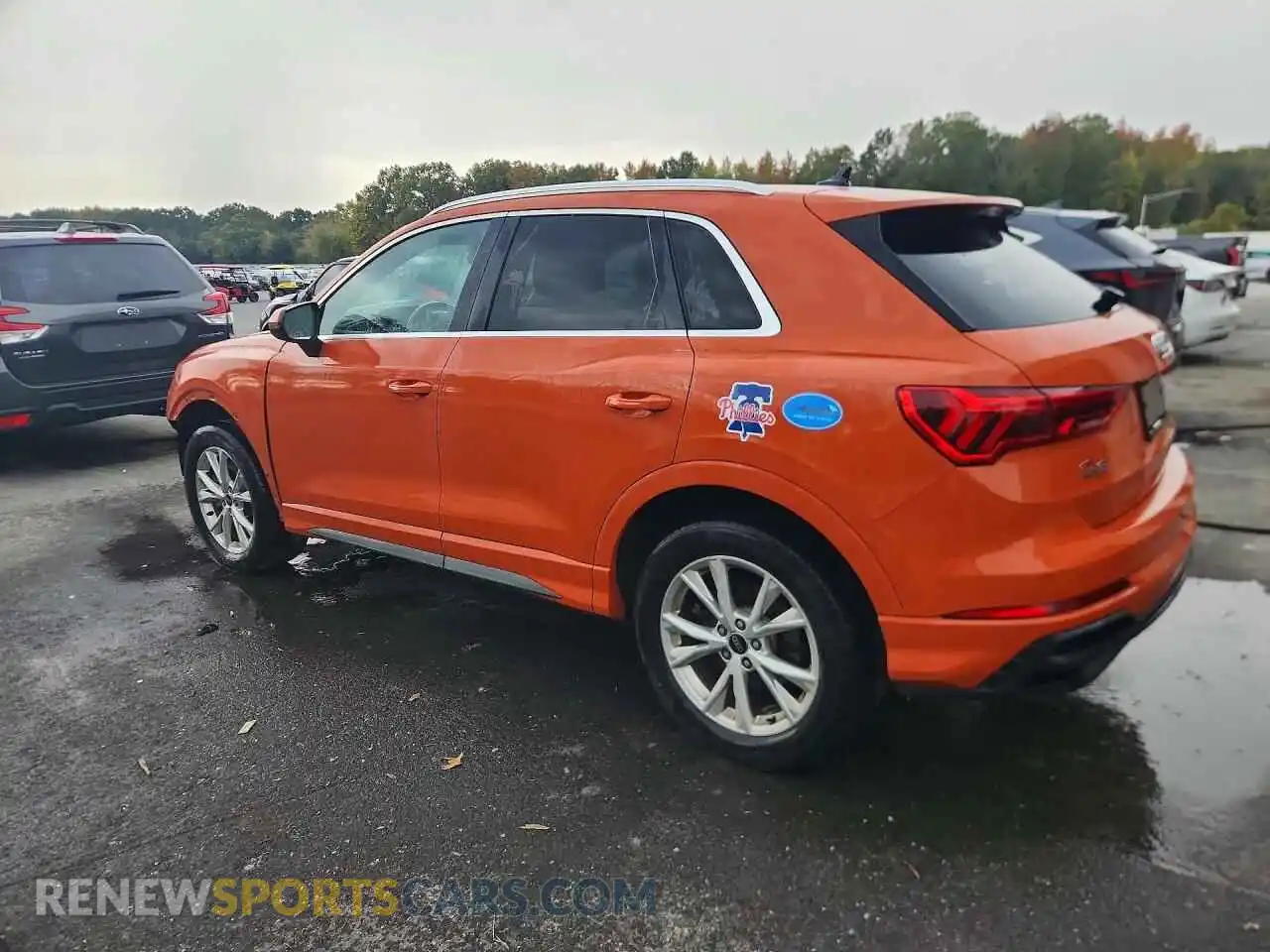 2 fotografías del automóvil dañado WA1DECF35P1106822 AUDI Q3 2023