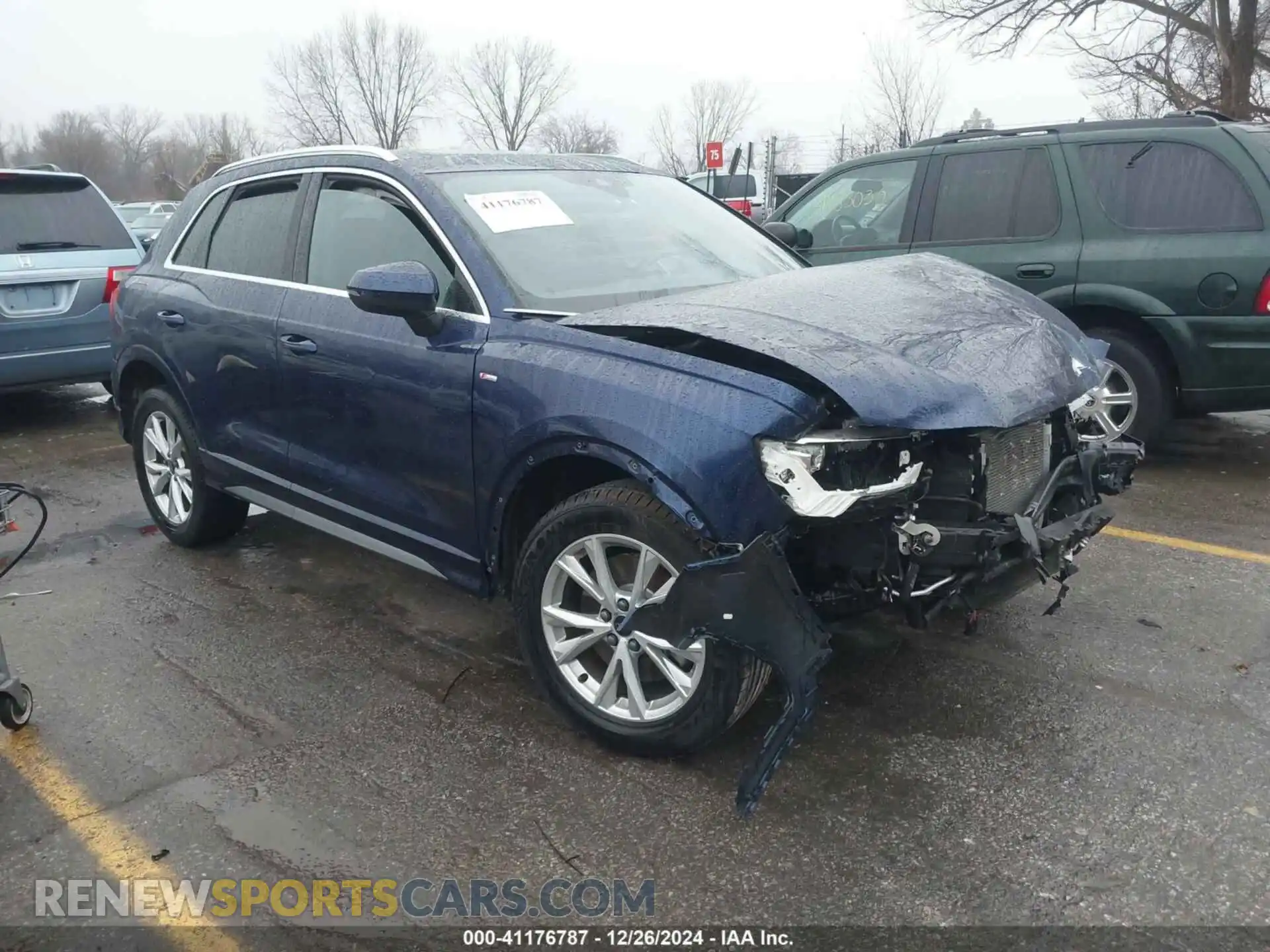 1 Photograph of a damaged car WA1DECF35P1113706 AUDI Q3 2023