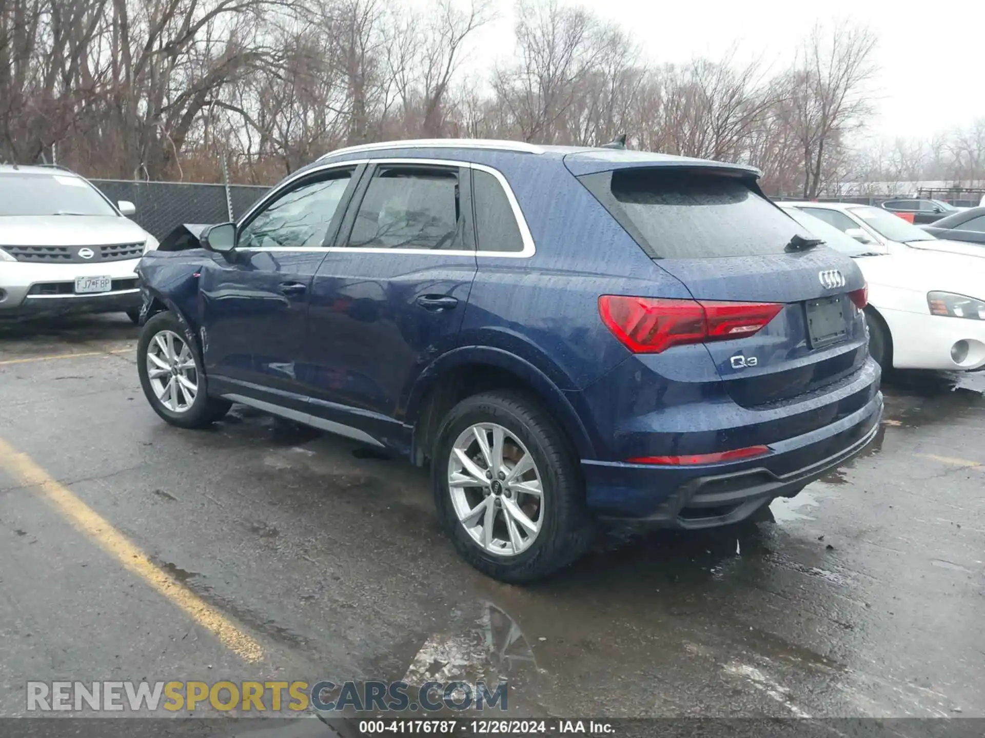 3 Photograph of a damaged car WA1DECF35P1113706 AUDI Q3 2023