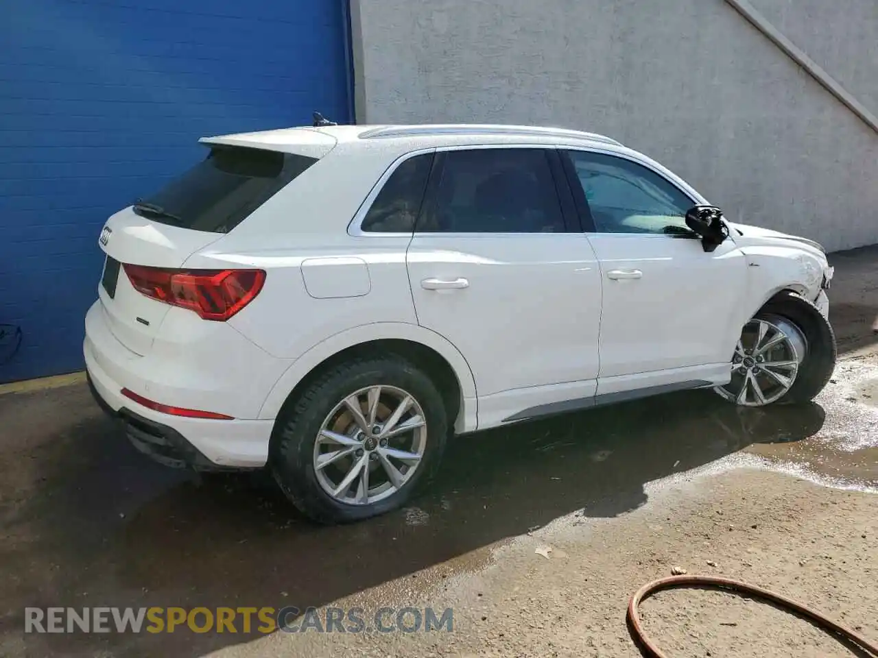 3 fotografías del automóvil dañado WA1DECF36P1105565 AUDI Q3 2023