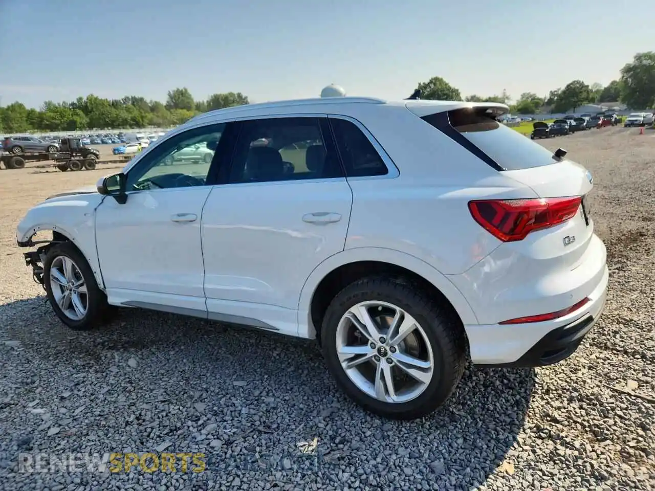 2 Фотография поврежденного автомобиля WA1EECF33P1143792 AUDI Q3 2023