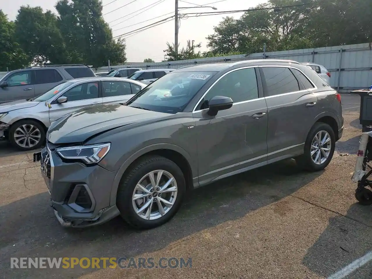 1 Photograph of a damaged car WA1EECF35P1117145 AUDI Q3 2023