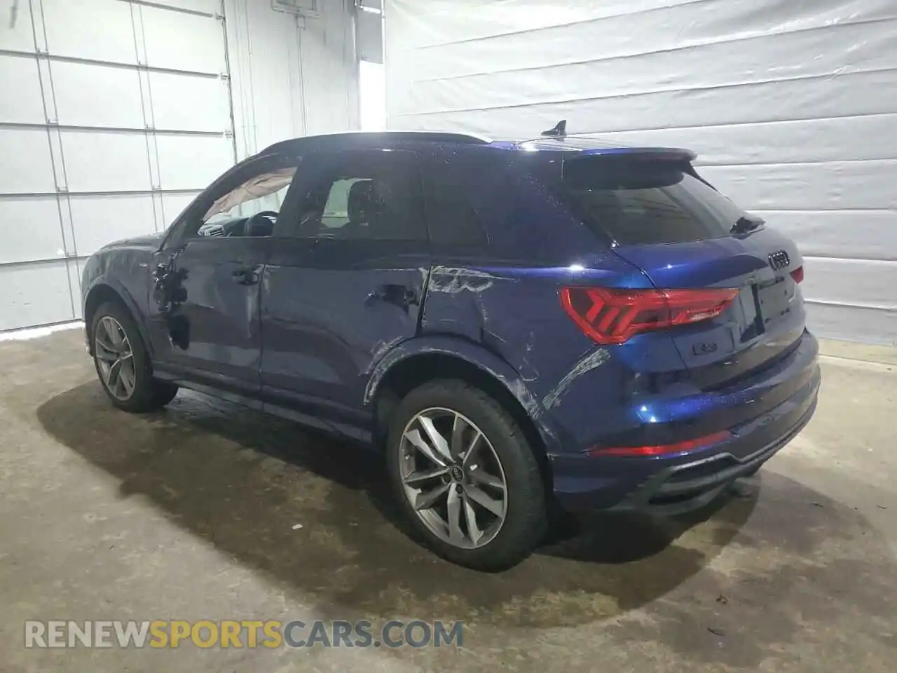2 Photograph of a damaged car WA1EECF36P1028877 AUDI Q3 2023